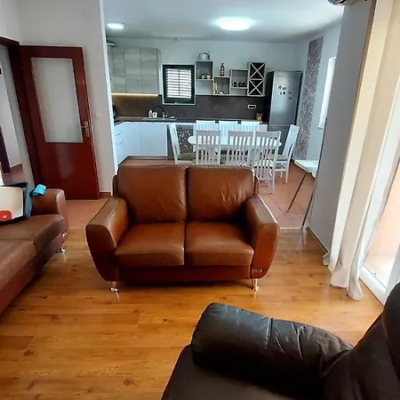 Apartment With A Swimming Pool Kastel Stafilic, Kastela - 22569