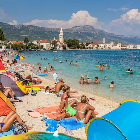 Family-friendly With Swimming Pool Kastel Novi, Kastela - 22569 * Kaštel Novi